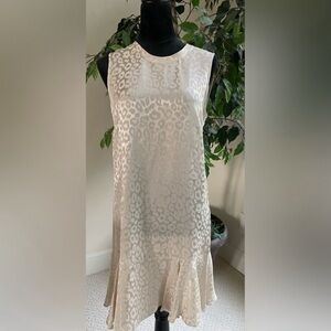 BCBG Maxazria Sheridan Women Dusk
Color Sleeveless Dress.